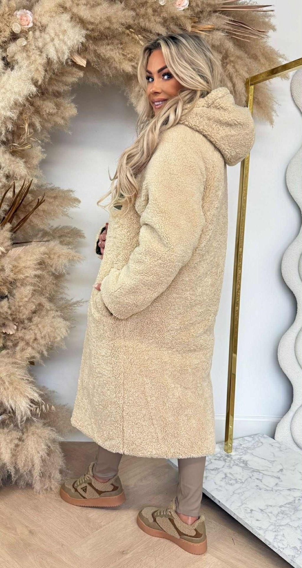NORA | Langer Steppmantel mit Teddyfutter