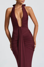 SASHA | Maxikleid mit Tiefem Ausschnitt
