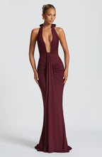 SASHA | Maxikleid mit Tiefem Ausschnitt