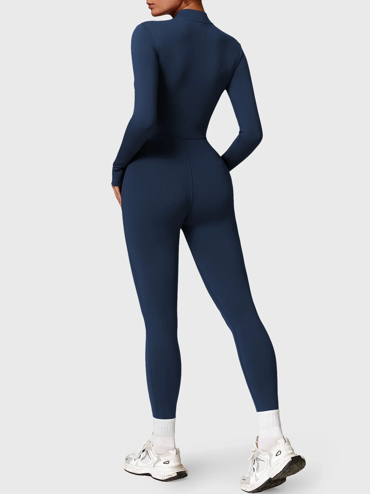 LUNA | Figurbetonter Zip-Jumpsuit
